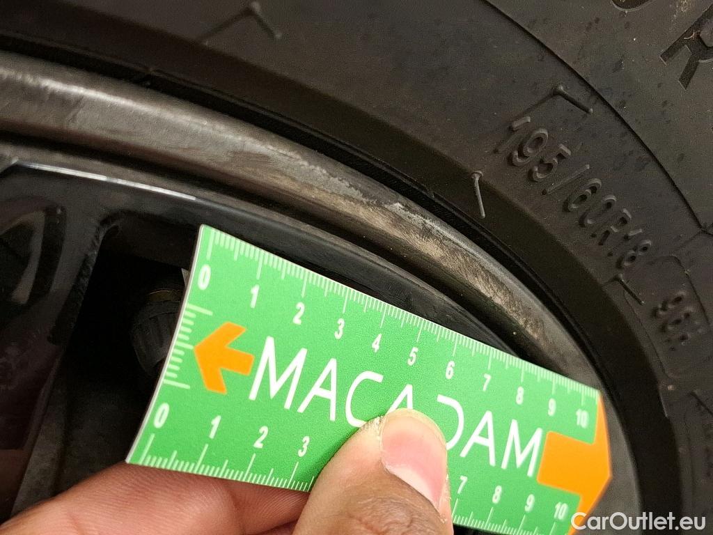  Citroen  C4 CITROEN  X / 2022 / 4P / Berline PureTech 130 S&S EAT8 Feel Pack #40