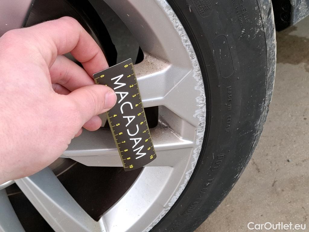  Audi  A3 AUDI  Sportback / 2020 / 5P / Berline 40 TFSI e 204 S Tronic Business Line #3