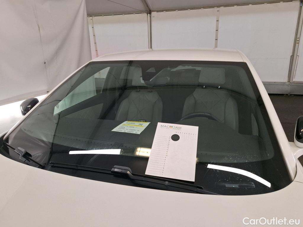  DS  DS7 DS DS 7 Crossback / 2017 / 5P / SUV BlueHDi 130 Automatique BASTILLE + #1