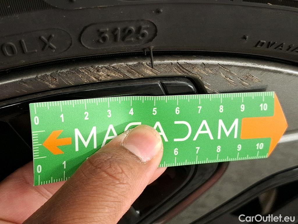  Citroen  C4 CITROEN  X / 2022 / 4P / Berline PureTech 130 S&S EAT8 Feel Pack #39