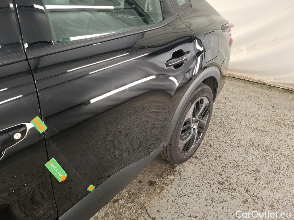  Citroen  C4 CITROEN  X / 2022 / 4P / Berline PureTech 130 S&S EAT8 Feel Pack #16