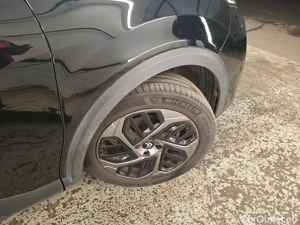  Citroen  C4 CITROEN  X / 2022 / 4P / Berline PureTech 130 S&S EAT8 Feel Pack #37