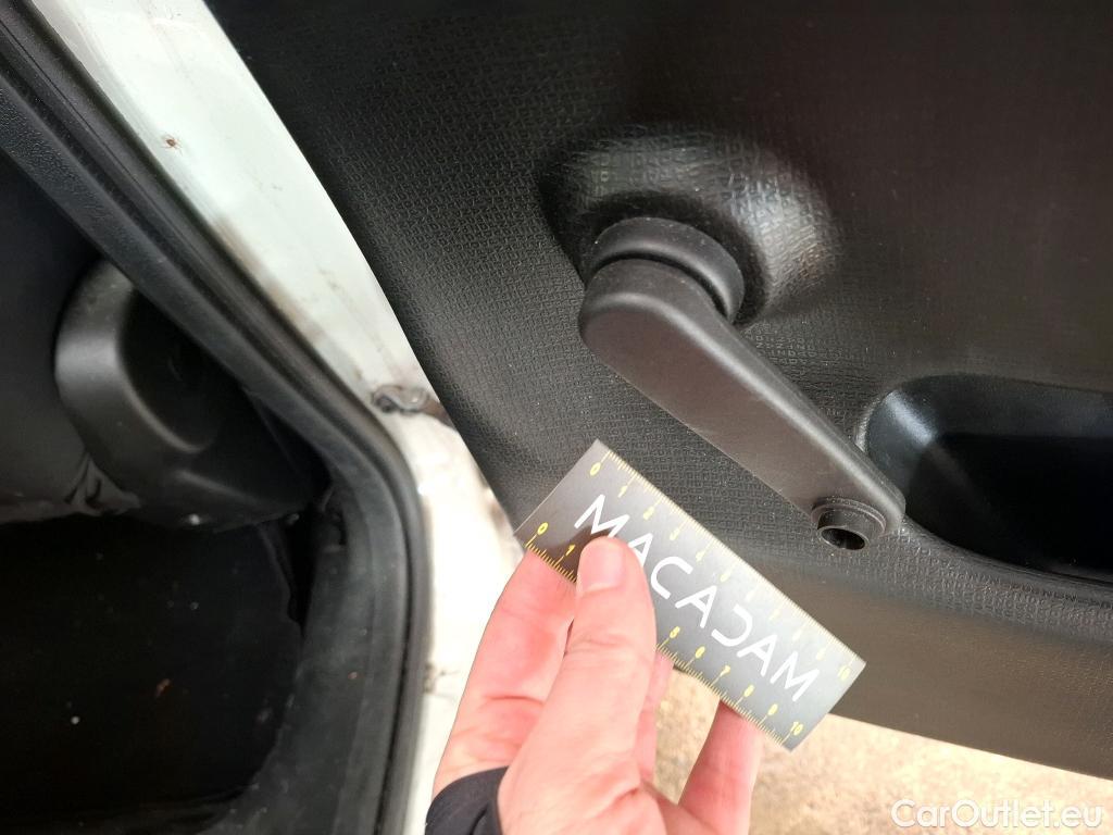  Fiat  Panda FIAT  / 2012 / 5P / Berline 1.0 70ch BSG S/S City Cross #57