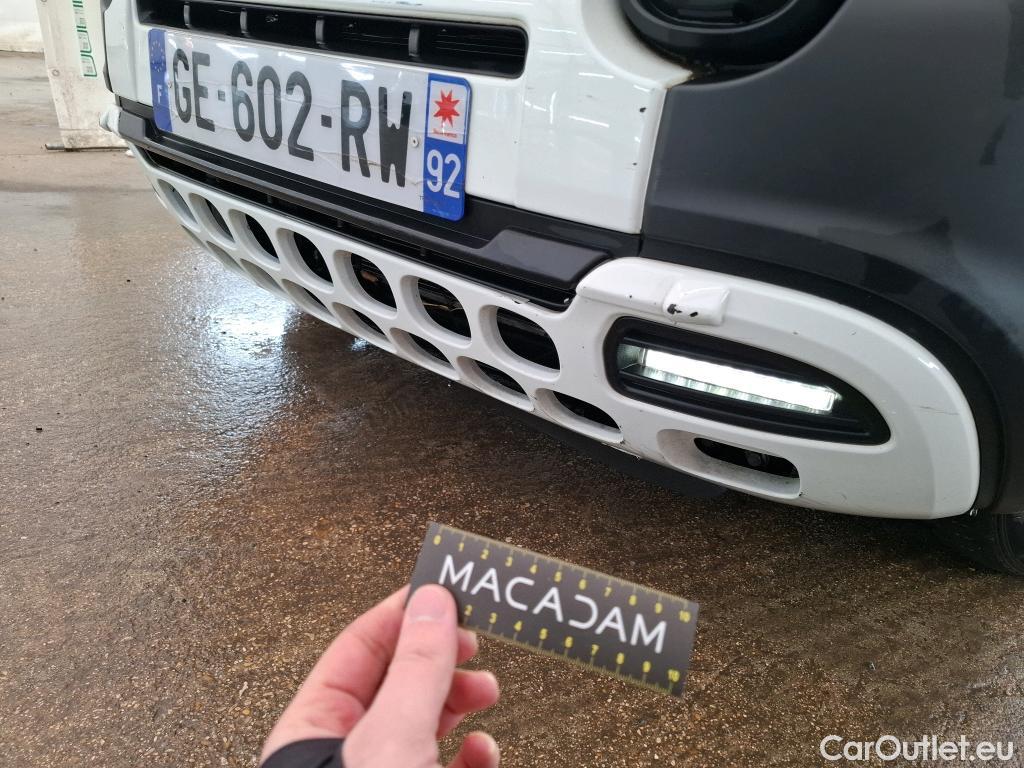  Fiat  Panda FIAT  / 2012 / 5P / Berline 1.0 70ch BSG S/S City Cross #9