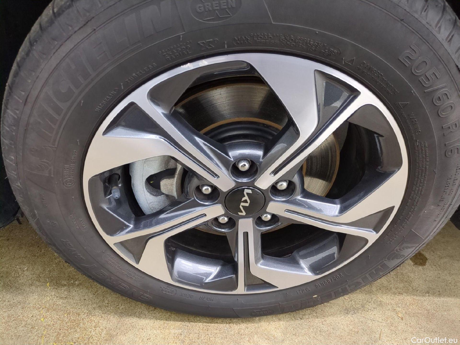  KIA  XCeed  Active 1.0 T-GDI 120CV BVM6 E6d #1