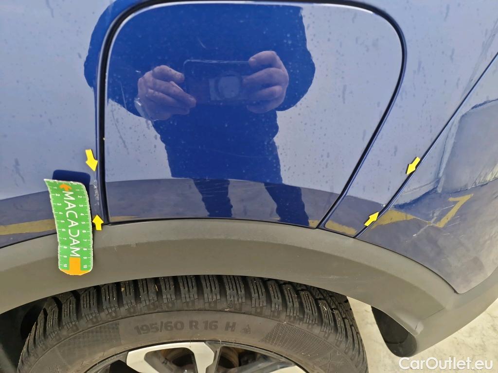  Opel  Crossland  X Elegance Business 1.2 Turbo 110CV BVM6 E6d #28