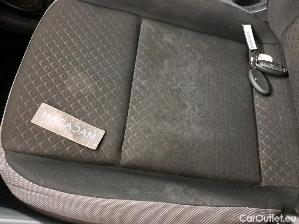  Nissan  Juke NISSAN  / 2019 / 5P / Crossover DIG-T 114 DCT N-Connecta #9