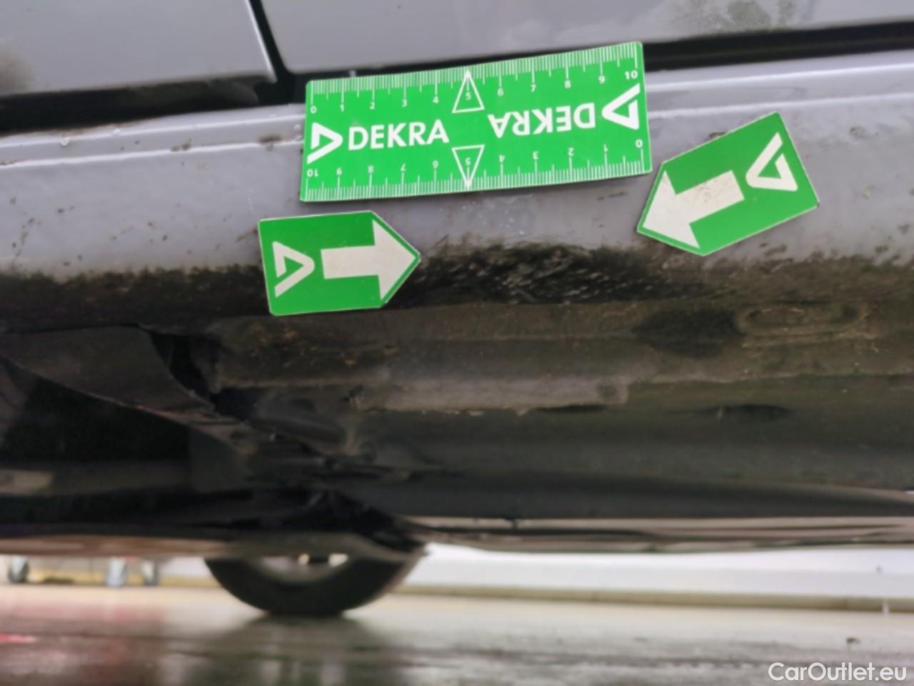  Volkswagen  Golf  2.0 TDI SCR 115 DSG7 LIFE BUSINESS #25