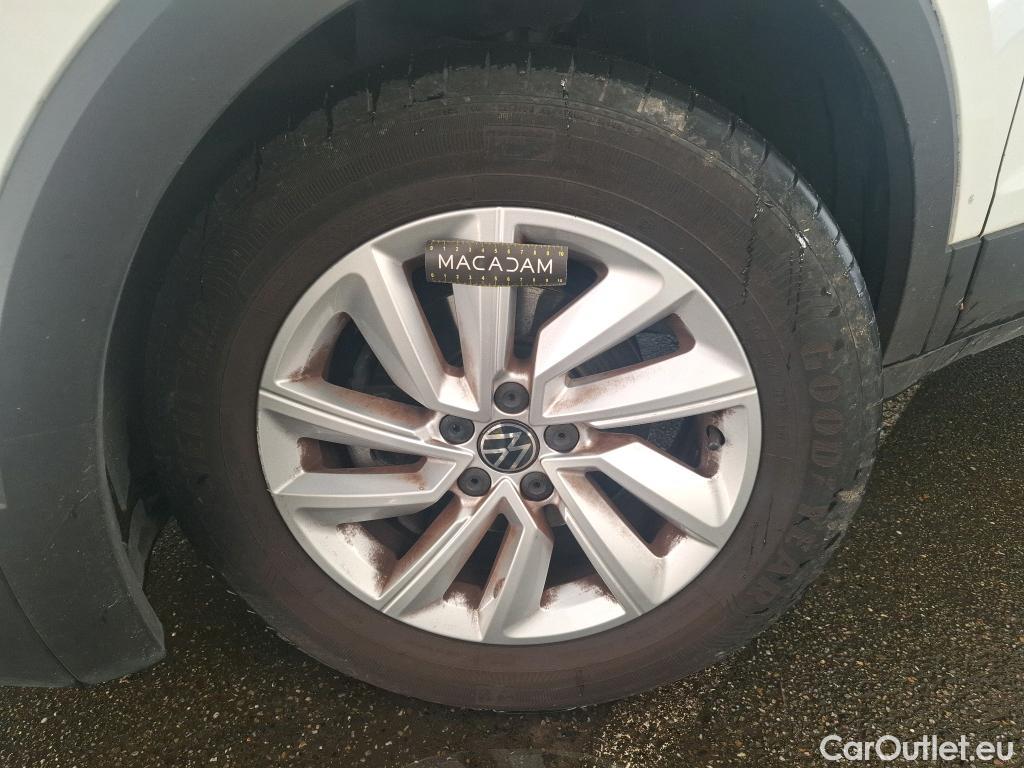  Volkswagen  T-CROSS VOLKSWAGEN  / 2018 / 5P / SUV 1.0 TSI 110ch DSG Lounge Business #1