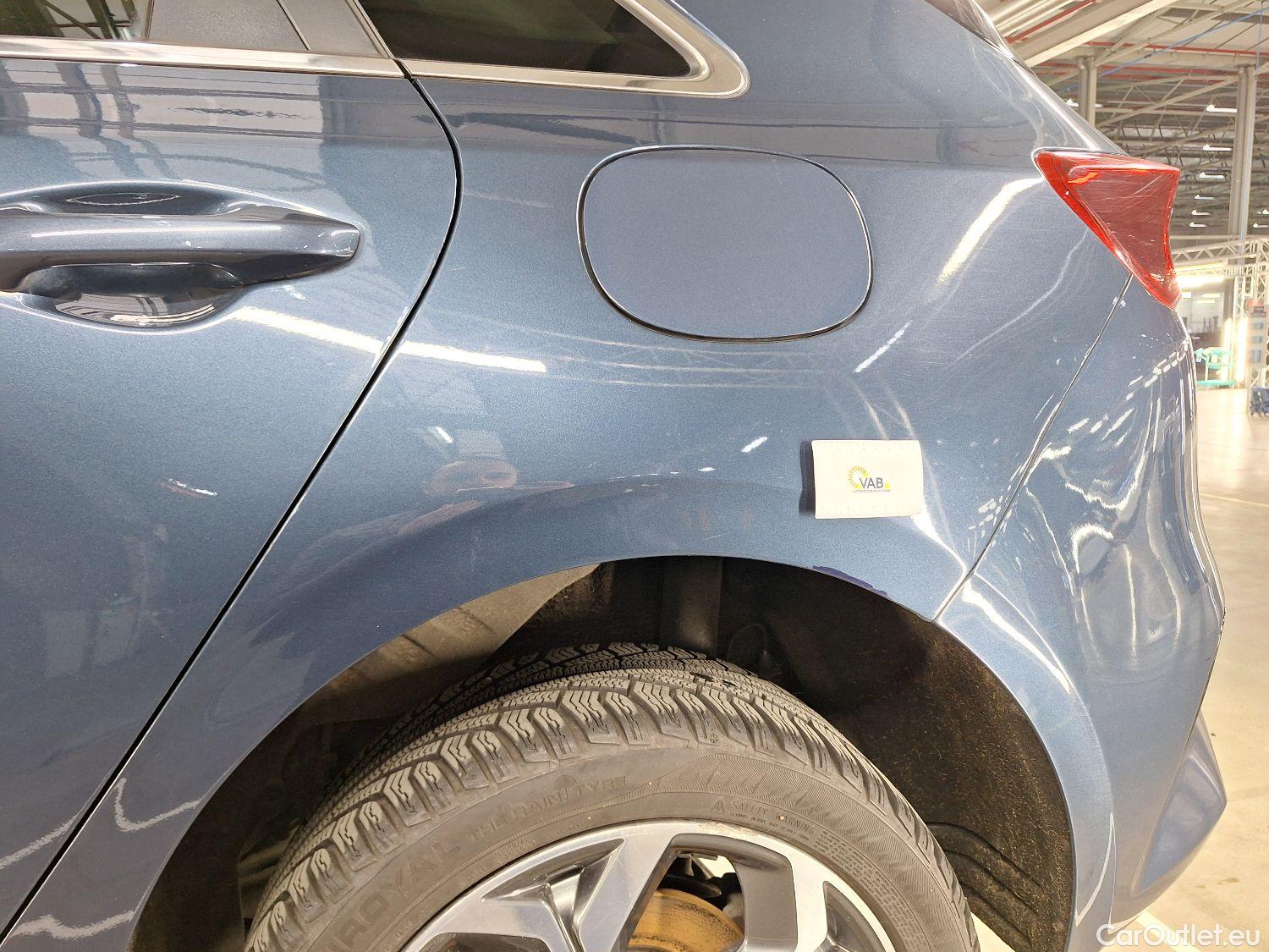  KIA  Cee'd Kia, Ceed '18, KIA  More 1.6 CRDi 115 ISG 5d #37