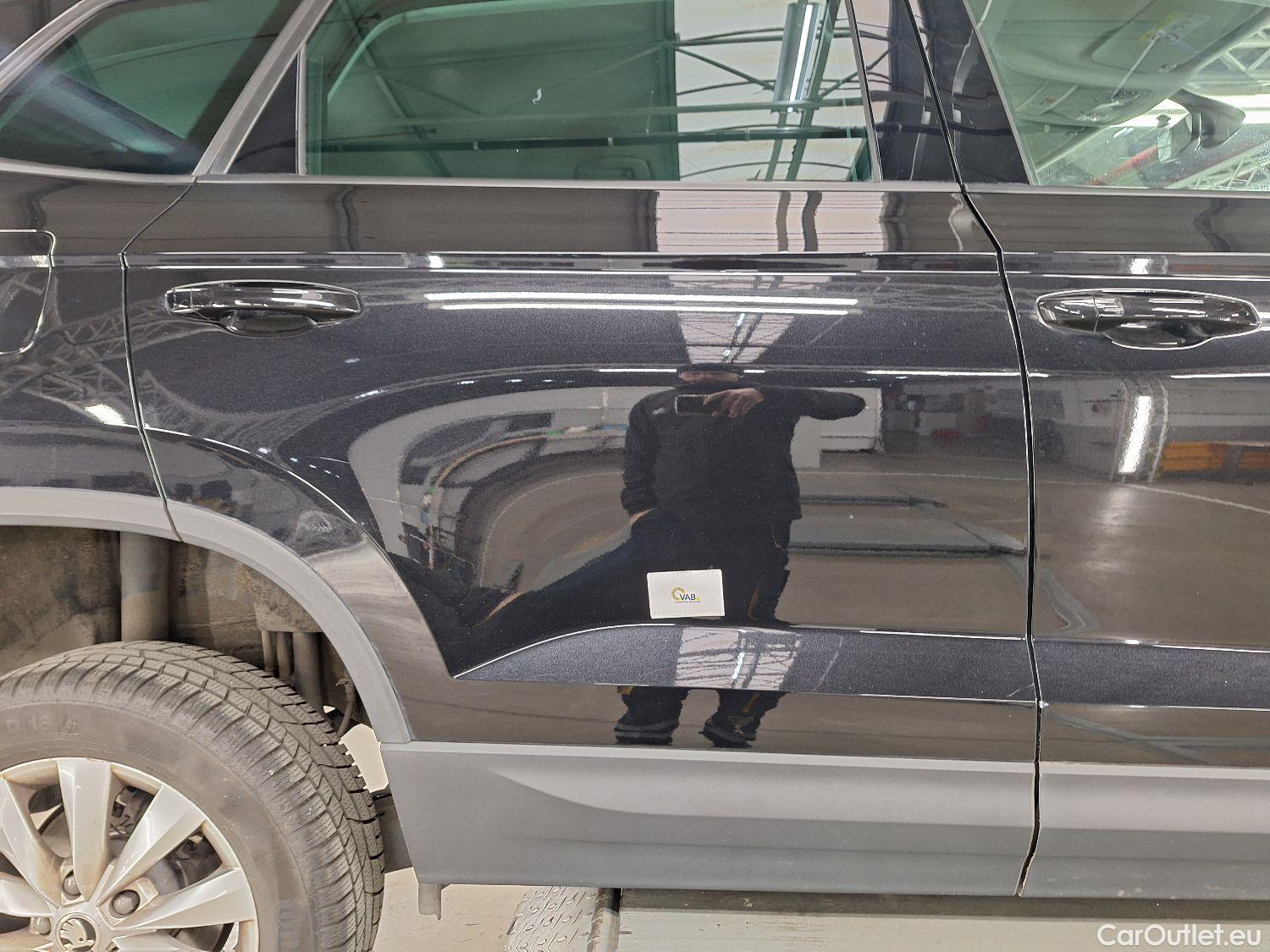  Skoda  Karoq Skoda,  FL'22, Skoda  1.0 TSI 81kW Clever 5d #3