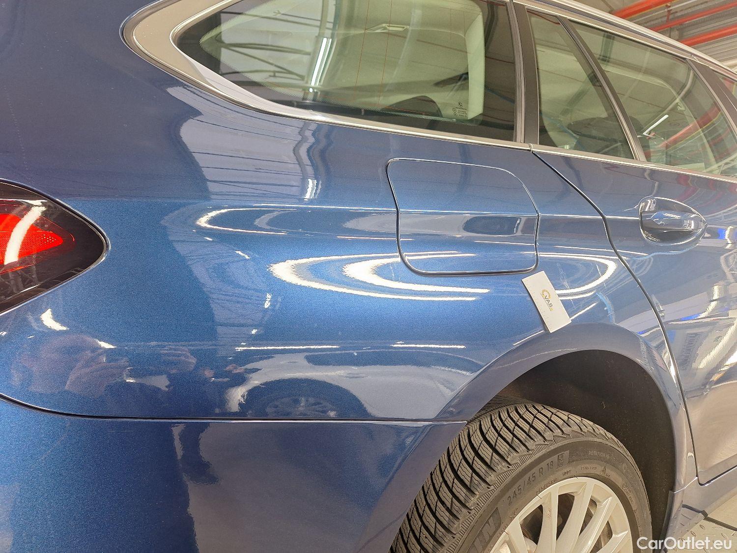  Bmw  Serie 5 BMW, 5-ser To FL'20 PHEV, BMW 5 Reeks Touring 520e 150kW 5d #11