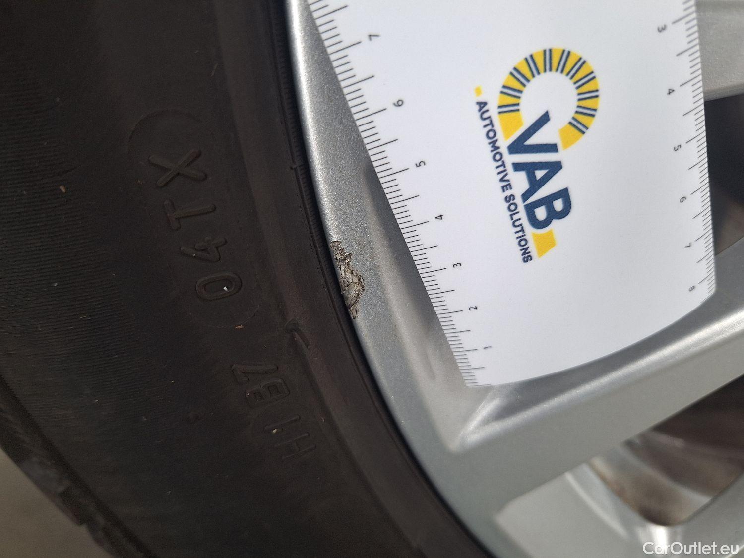  Bmw  Serie 5 BMW, 5-ser To FL'20 PHEV, BMW 5 Reeks Touring 520e 150kW 5d #10