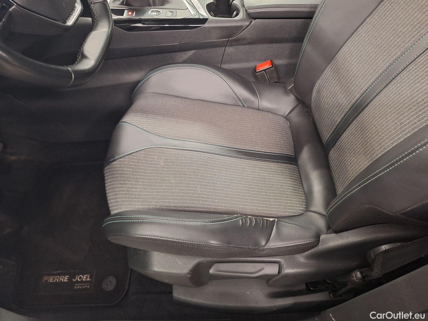  Peugeot  5008 Peugeot,  FL'20, Peugeot  1.5 BlueHDi 96kW S&S Allure 5d #76