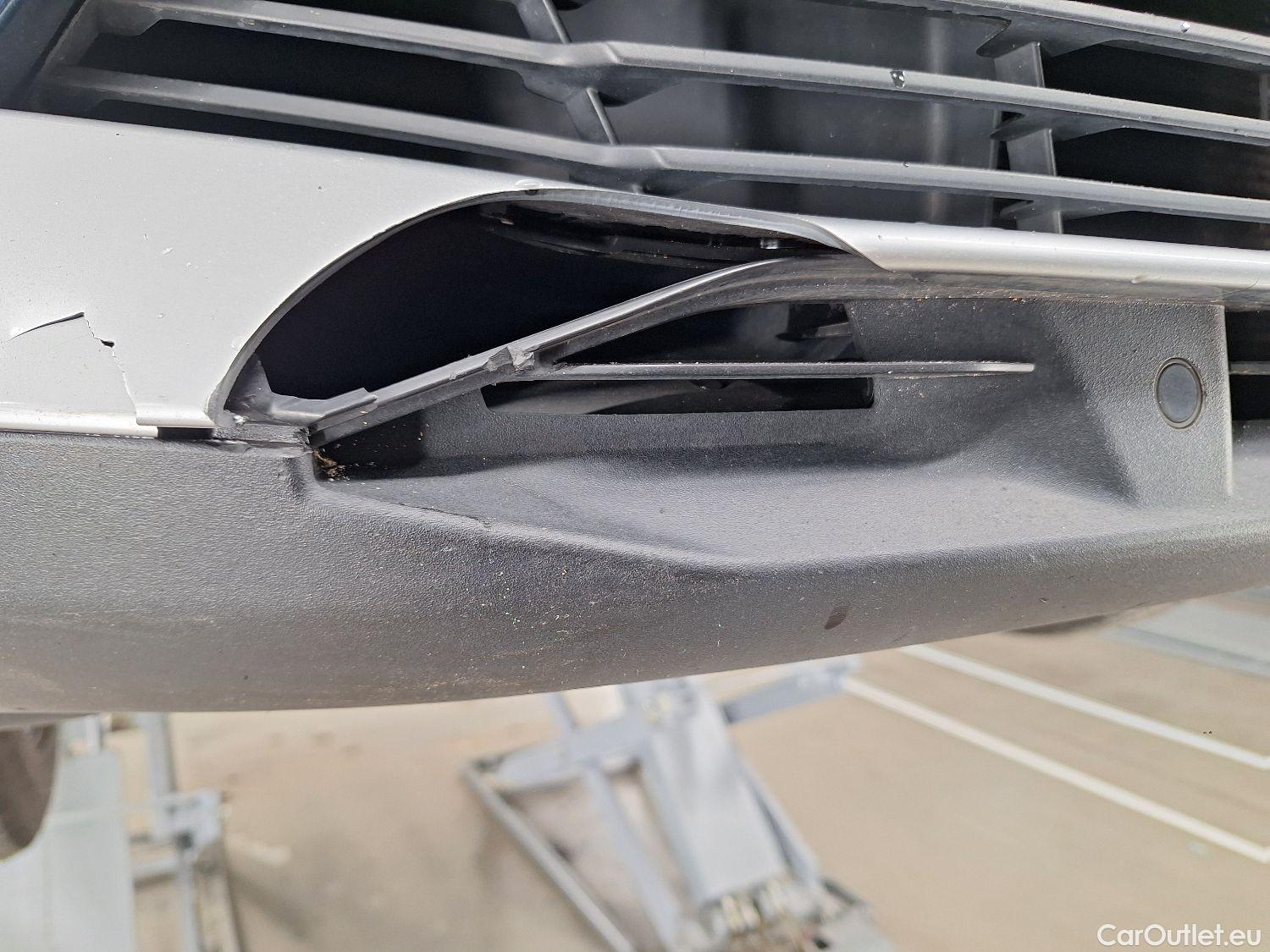  Peugeot  5008 Peugeot,  FL'20, Peugeot  1.5 BlueHDi 96kW S&S Allure 5d #17