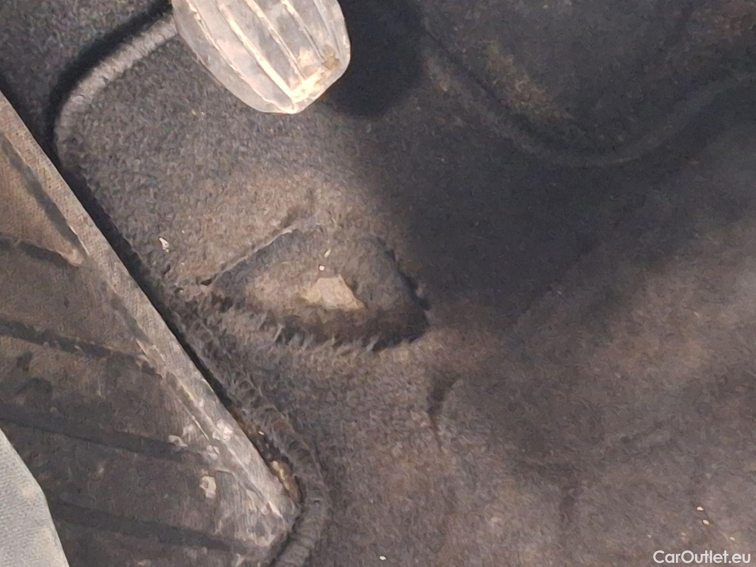  Peugeot  5008 Peugeot,  FL'20, Peugeot  1.5 BlueHDi 96kW S&S Allure 5d #75