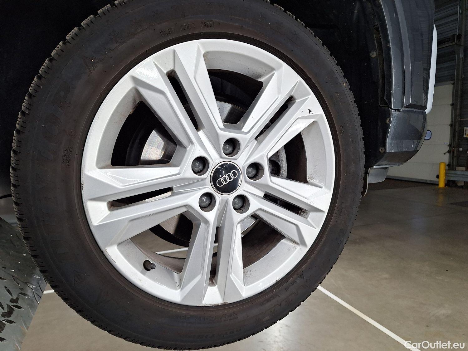  Audi  Q2 Audi,  FL'20, Audi  2.0 30 TDI 85kW S tr. Advanced Bus. Ed. 5d #1