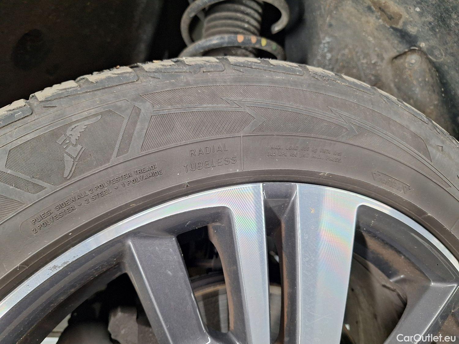  Peugeot  5008 Peugeot,  FL'20, Peugeot  1.5 BlueHDi 96kW S&S Allure 5d #12