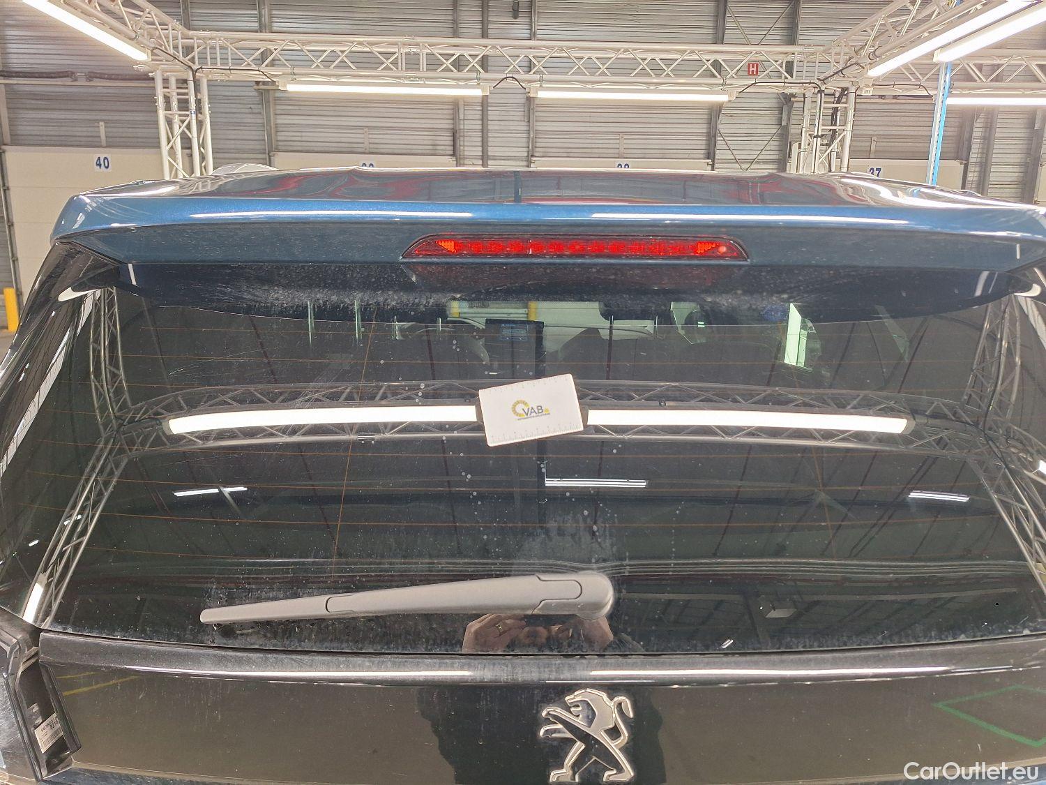  Peugeot  5008 Peugeot,  FL'20, Peugeot  1.5 BlueHDi 96kW S&S Allure 5d #60