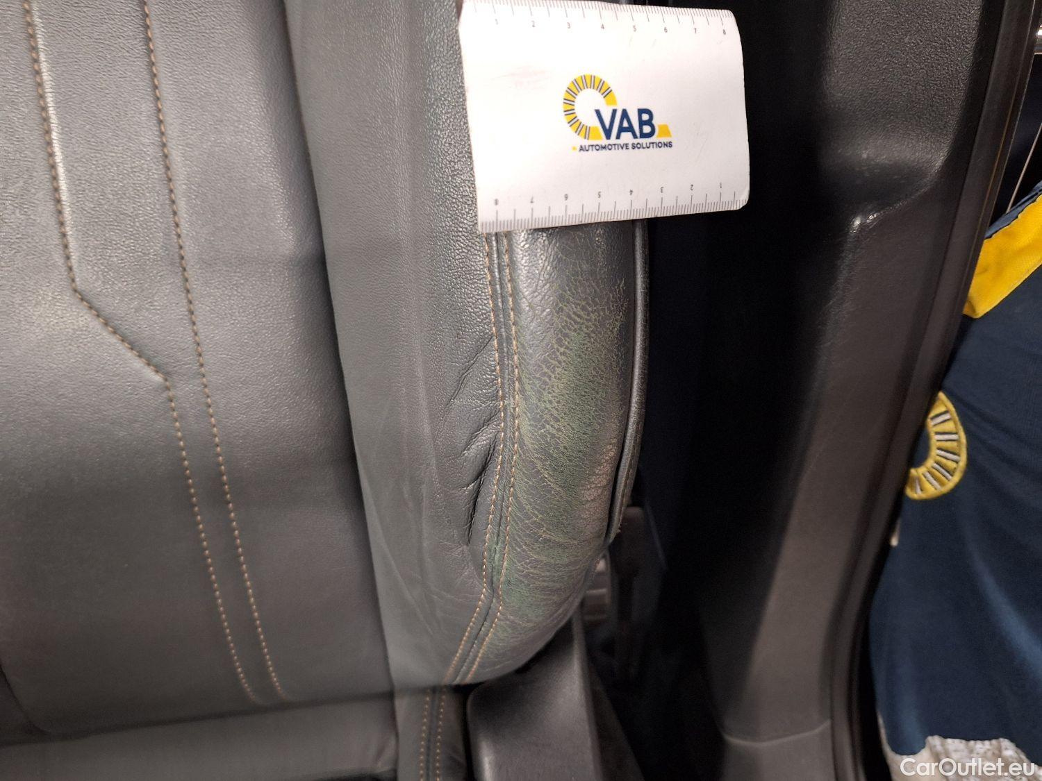  Audi  Q4 E-Tron Audi,  '21 BEV, Audi  40 e-tron Edition One Grey 5d #4