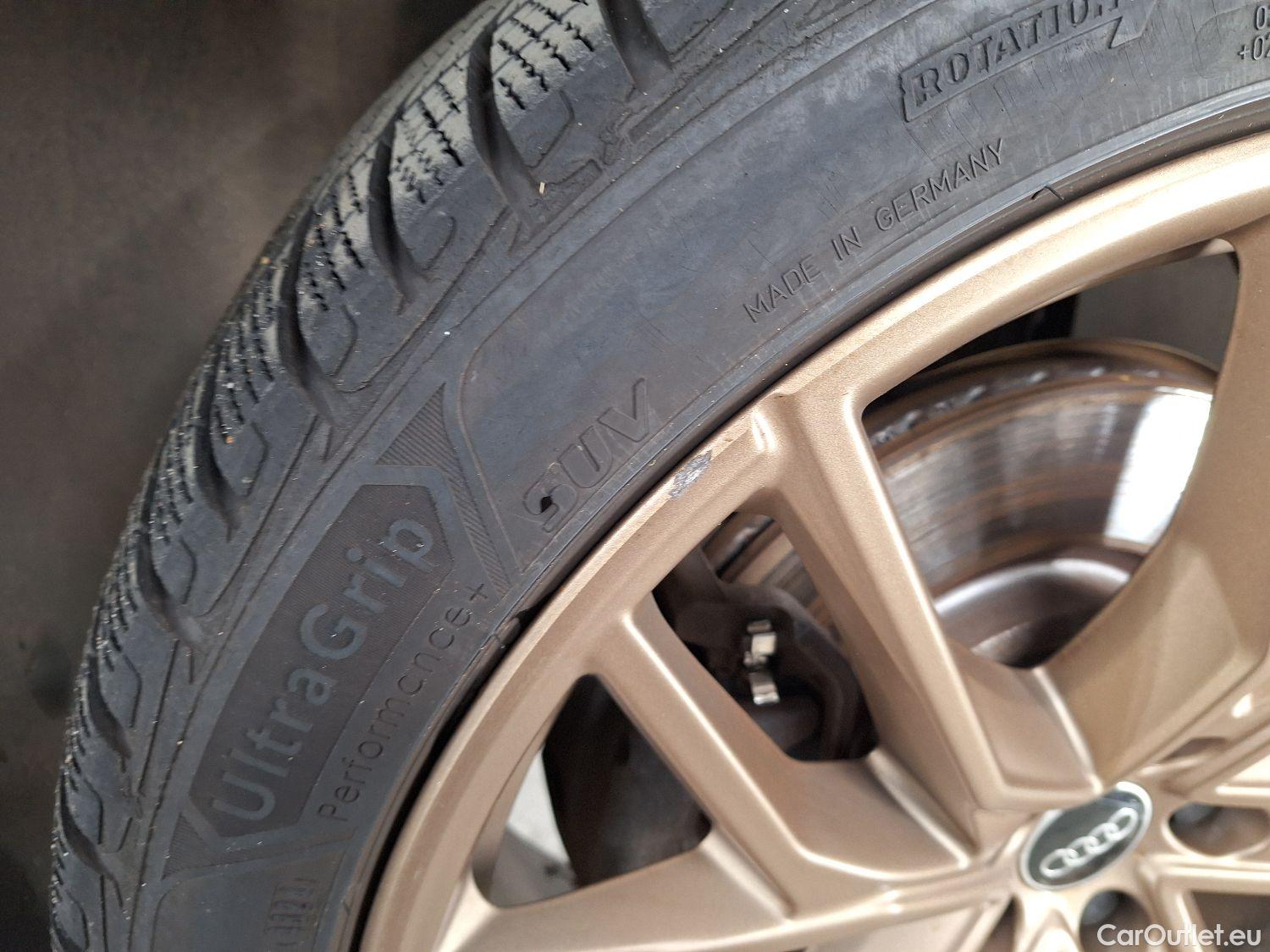  Audi  Q4 E-Tron Audi,  '21 BEV, Audi  40 e-tron Edition One Grey 5d #11