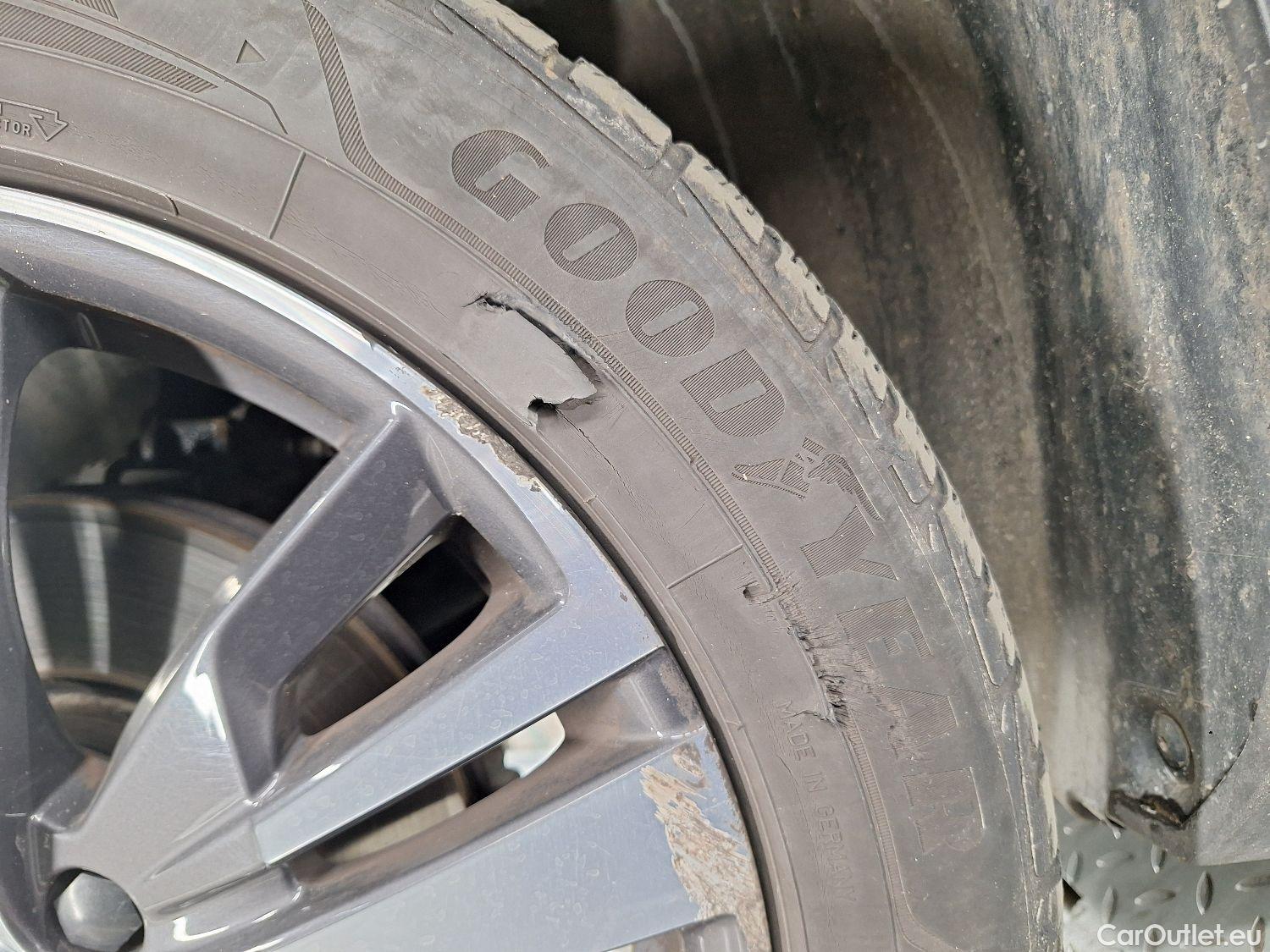  Peugeot  5008 Peugeot,  FL'20, Peugeot  1.5 BlueHDi 96kW S&S Allure 5d #10