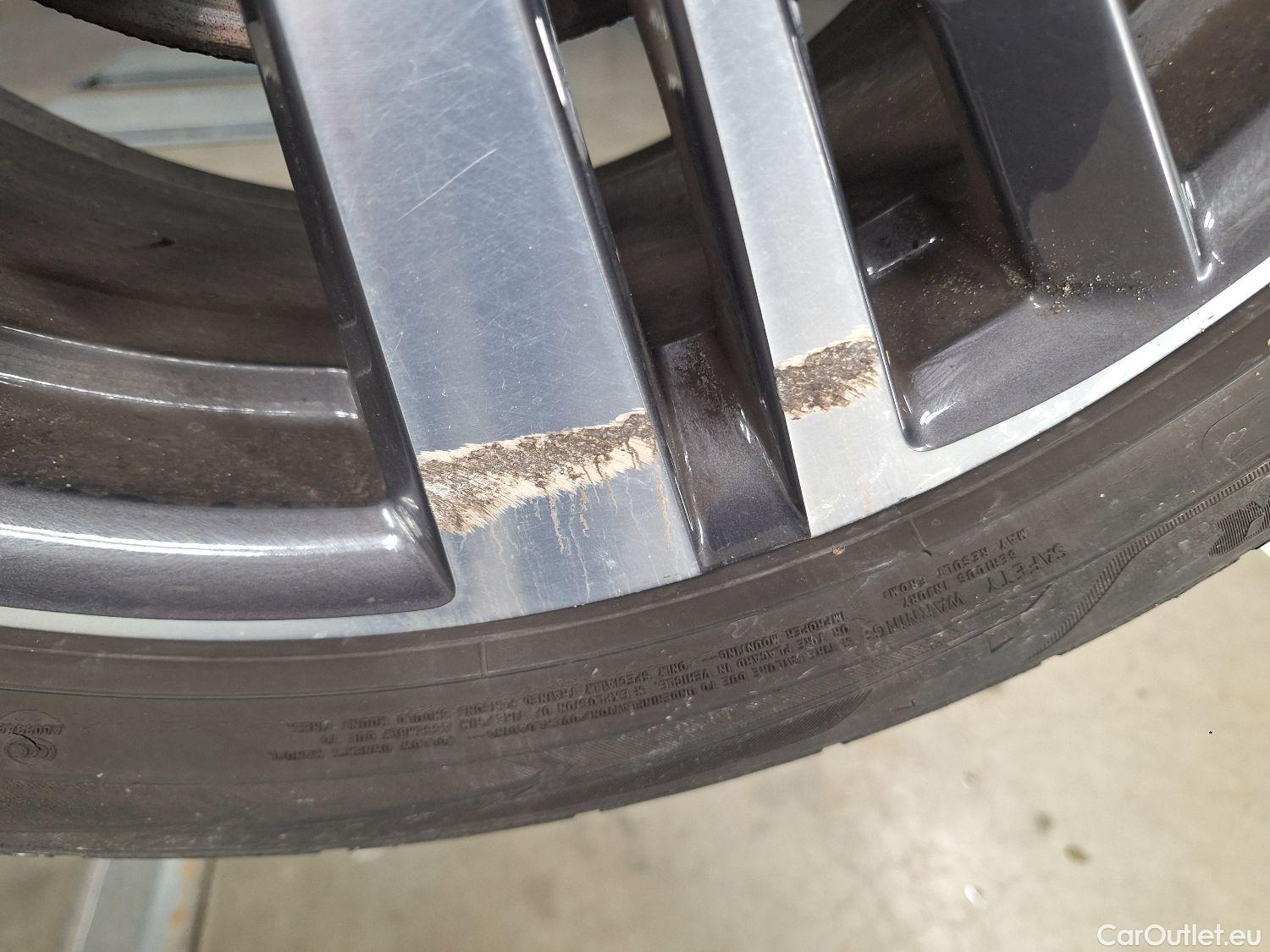  Peugeot  5008 Peugeot,  FL'20, Peugeot  1.5 BlueHDi 96kW S&S Allure 5d #2