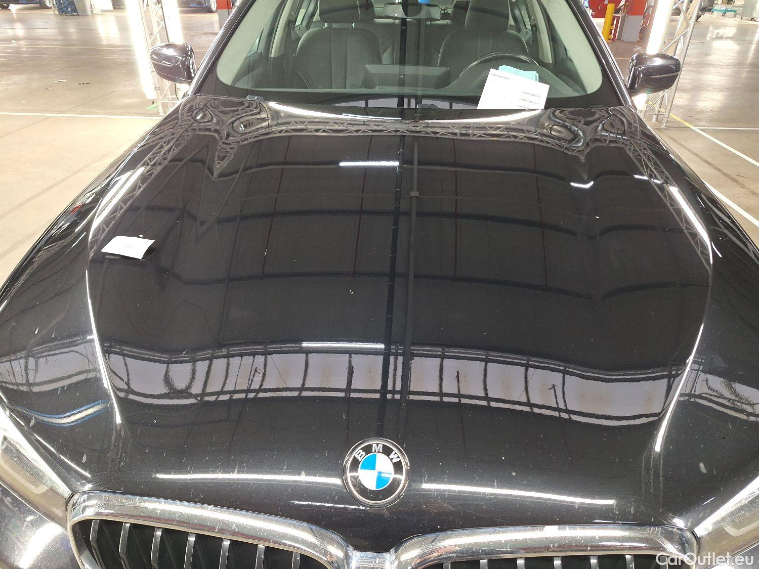  Bmw  Serie 5 BMW, 5-serie FL'20, BMW 5 Reeks Berline 518d 110kW Aut. 4d #39