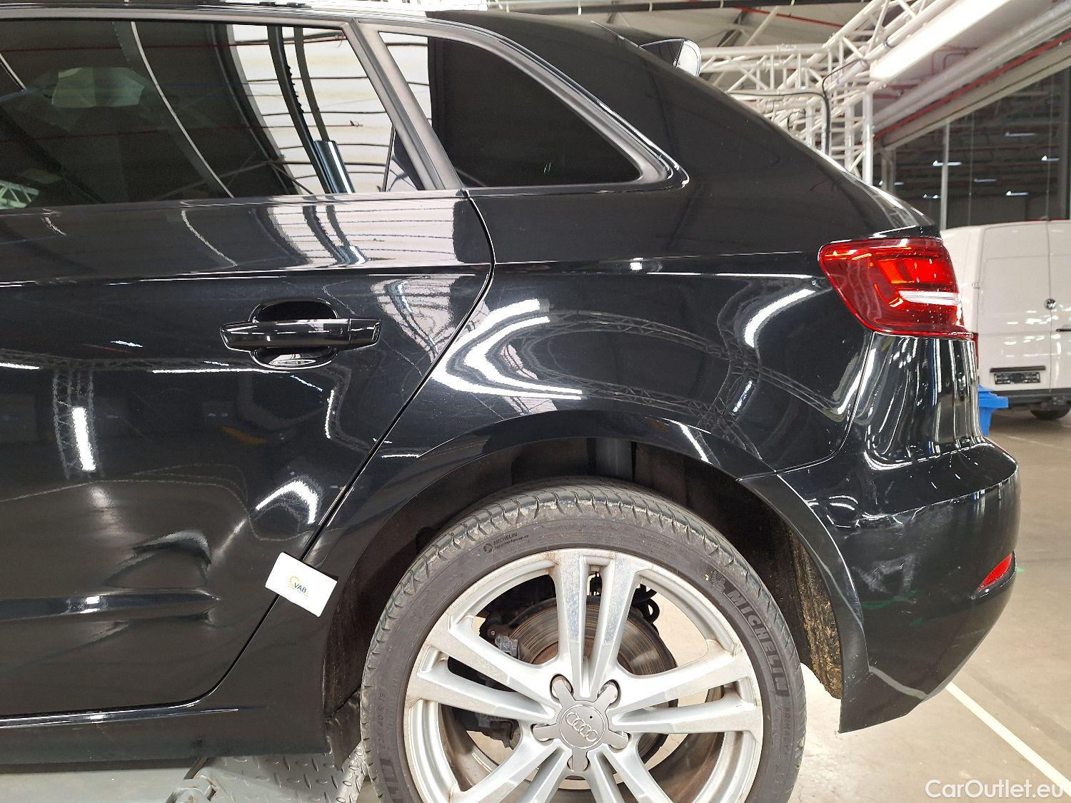  Audi  A3 Audi,  Sportback FL'16, Audi  Sportback 2.0 TDi 110kW S tronic Sport 5d #31