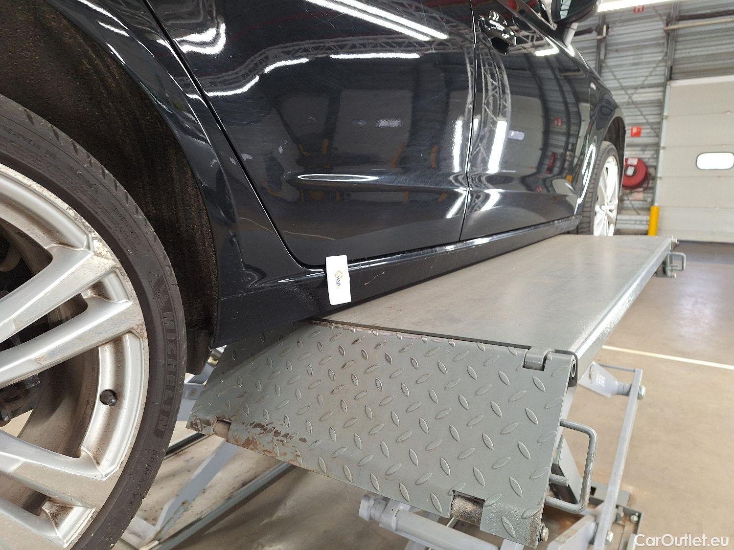  Audi  A3 Audi,  Sportback FL'16, Audi  Sportback 2.0 TDi 110kW S tronic Sport 5d #7