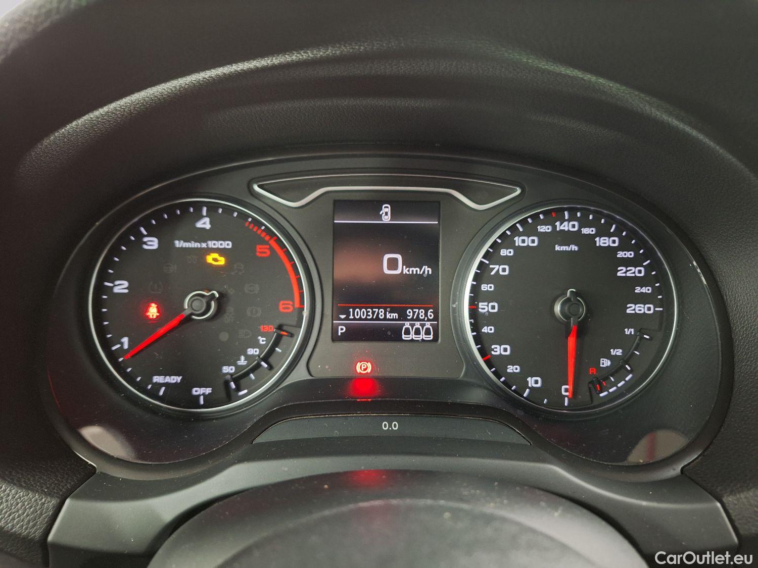  Audi  A3 Audi,  Sportback FL'16, Audi  Sportback 2.0 TDi 110kW S tronic Sport 5d #1