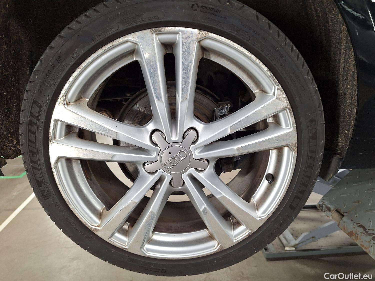  Audi  A3 Audi,  Sportback FL'16, Audi  Sportback 2.0 TDi 110kW S tronic Sport 5d #9