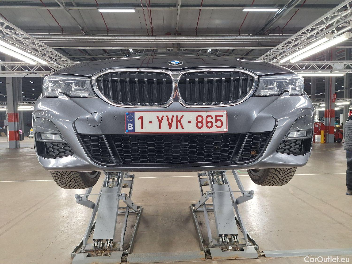  Bmw  Serie 3 BMW, 3-serie Touring '18, BMW 3 Reeks Touring 330e (215 kW) 5d #4