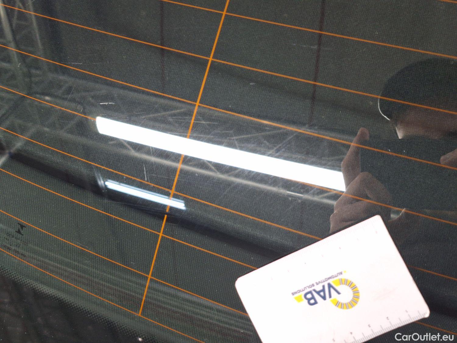  Bmw  Serie 1 BMW, 1-serie '19, BMW 1 Reeks Hatch 118iA (100 kW) 5d #39