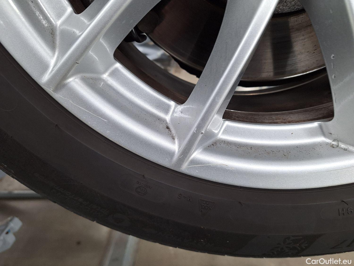  Bmw  Serie 6 BMW, 6-serie Gr.Tu. FL'20, BMW 6 Reeks Gran Turismo 620d (120kW) 5d #8