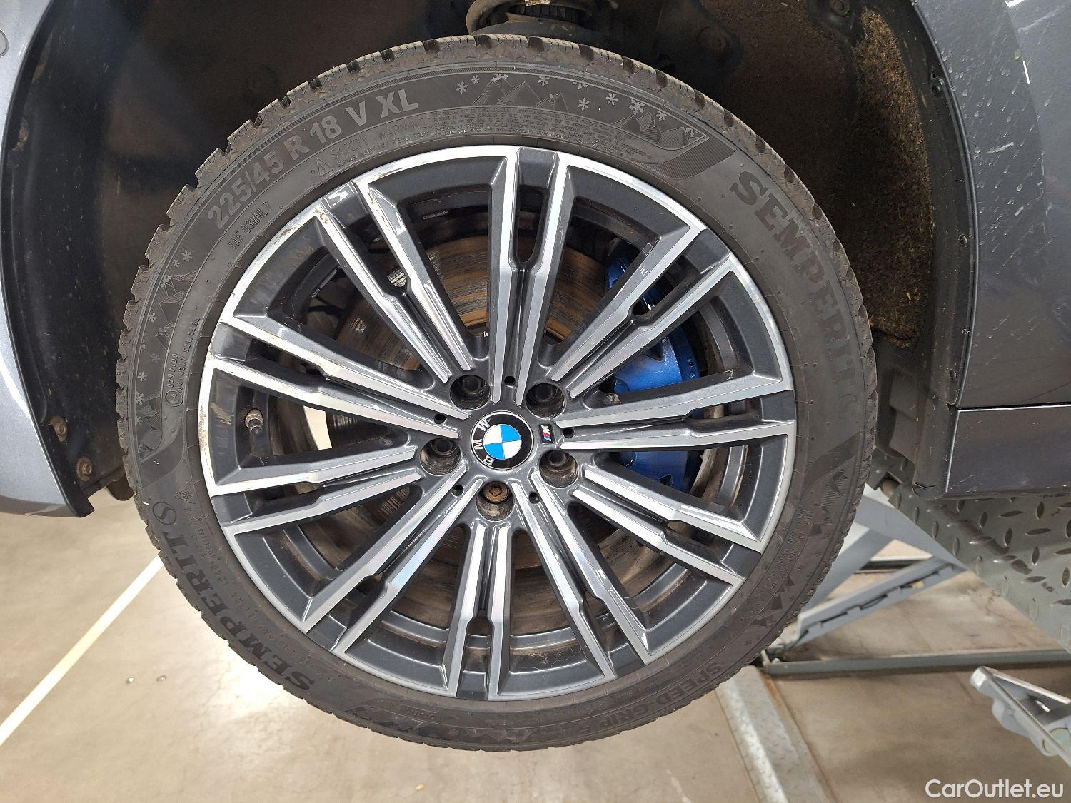  Bmw  Serie 3 BMW, 3-serie Touring '18, BMW 3 Reeks Touring 330e (215 kW) 5d #18