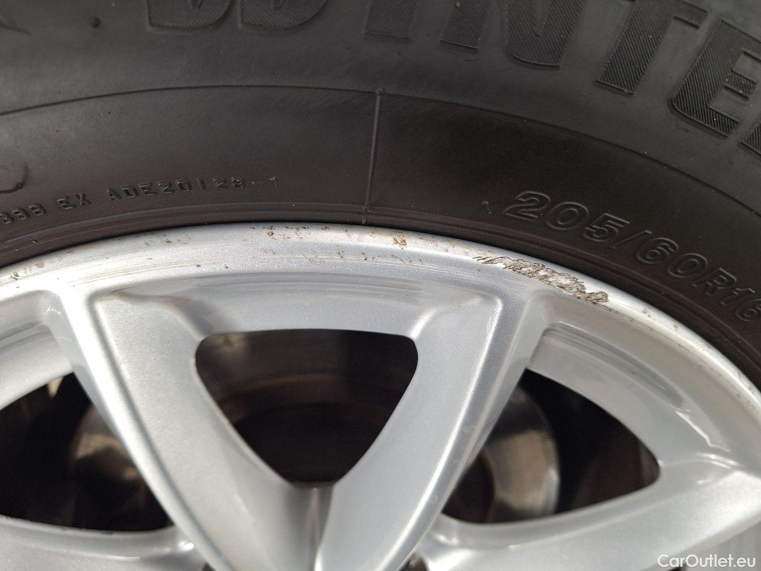  Bmw  Serie 2 BMW, 2-serie GranTour.'15, BMW 2 Reeks Gran Tourer 216d (85kW) 5d #12