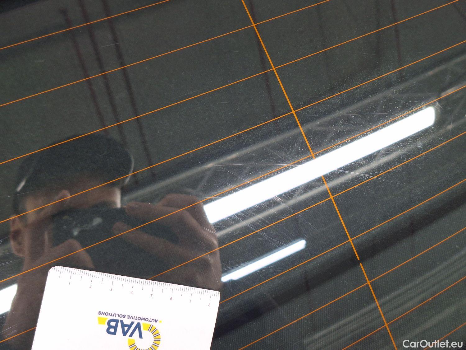  Bmw  Serie 1 BMW, 1-serie '19, BMW 1 Reeks Hatch 118iA (100 kW) 5d #40