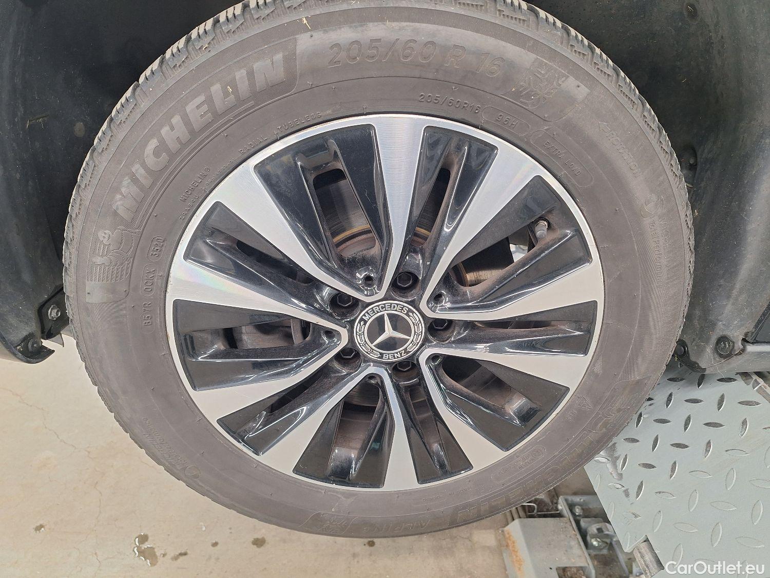  Mercedes  A-Klasse Mercedes, A-Class '18, Mercedes-Benz  A 180 d DCT Business Soluti #30