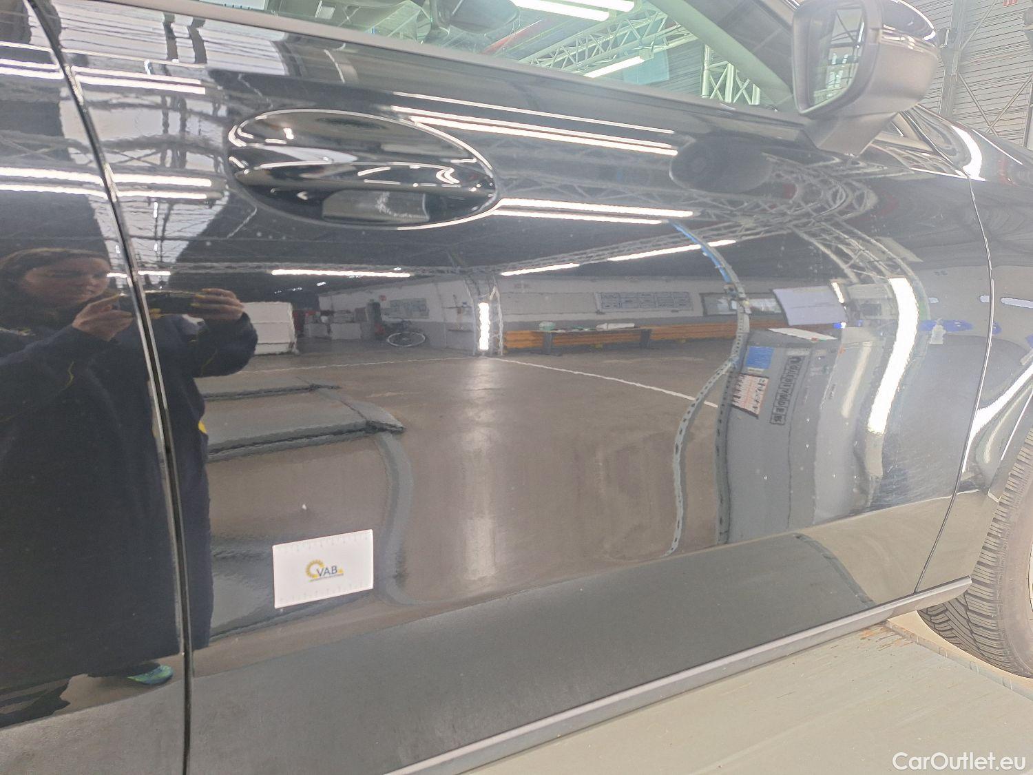  Mercedes  A-Klasse Mercedes, A-Class '18, Mercedes-Benz  A 180 d DCT Business Soluti #4