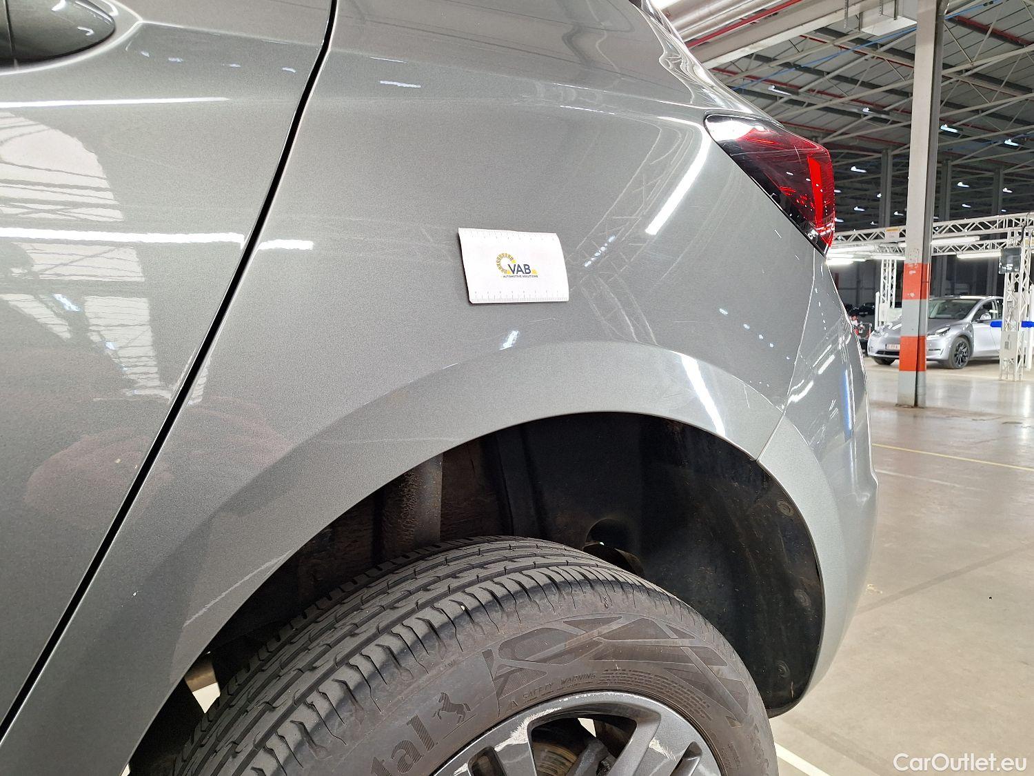  Opel  Astra Opel,  FL'19, Opel  1.2 Turbo 96kW S/S Edition 5d #32