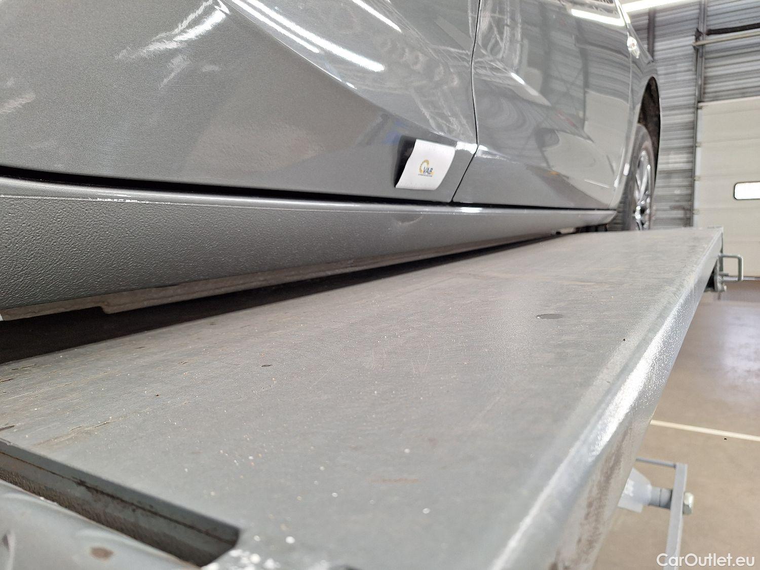  Opel  Astra Opel,  FL'19, Opel  1.2 Turbo 96kW S/S Edition 5d #4