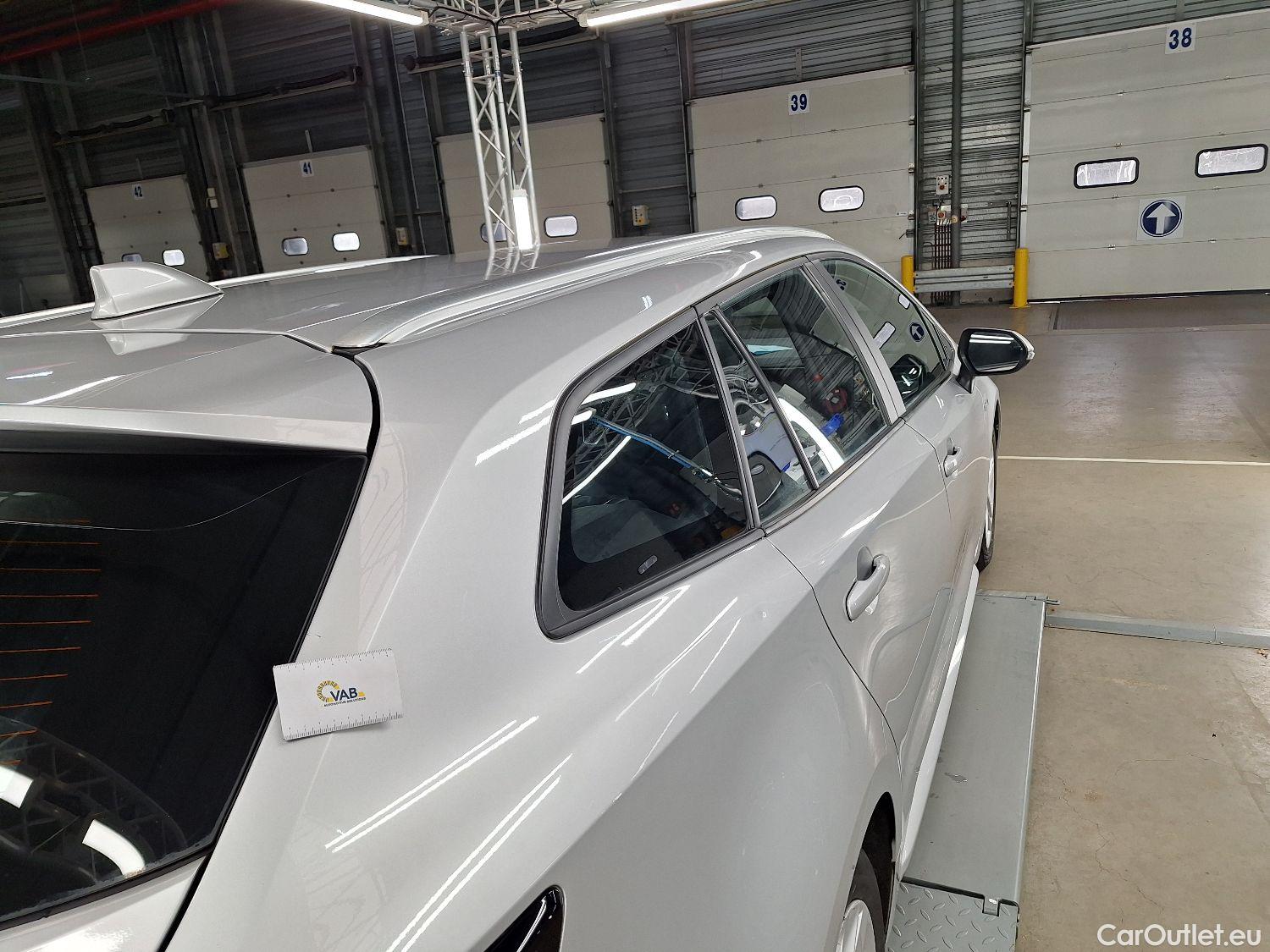  Toyota  Corolla Toyota,  TS '19, Toyota  Touring Sports 1.8 Hybrid Dynamic e #50