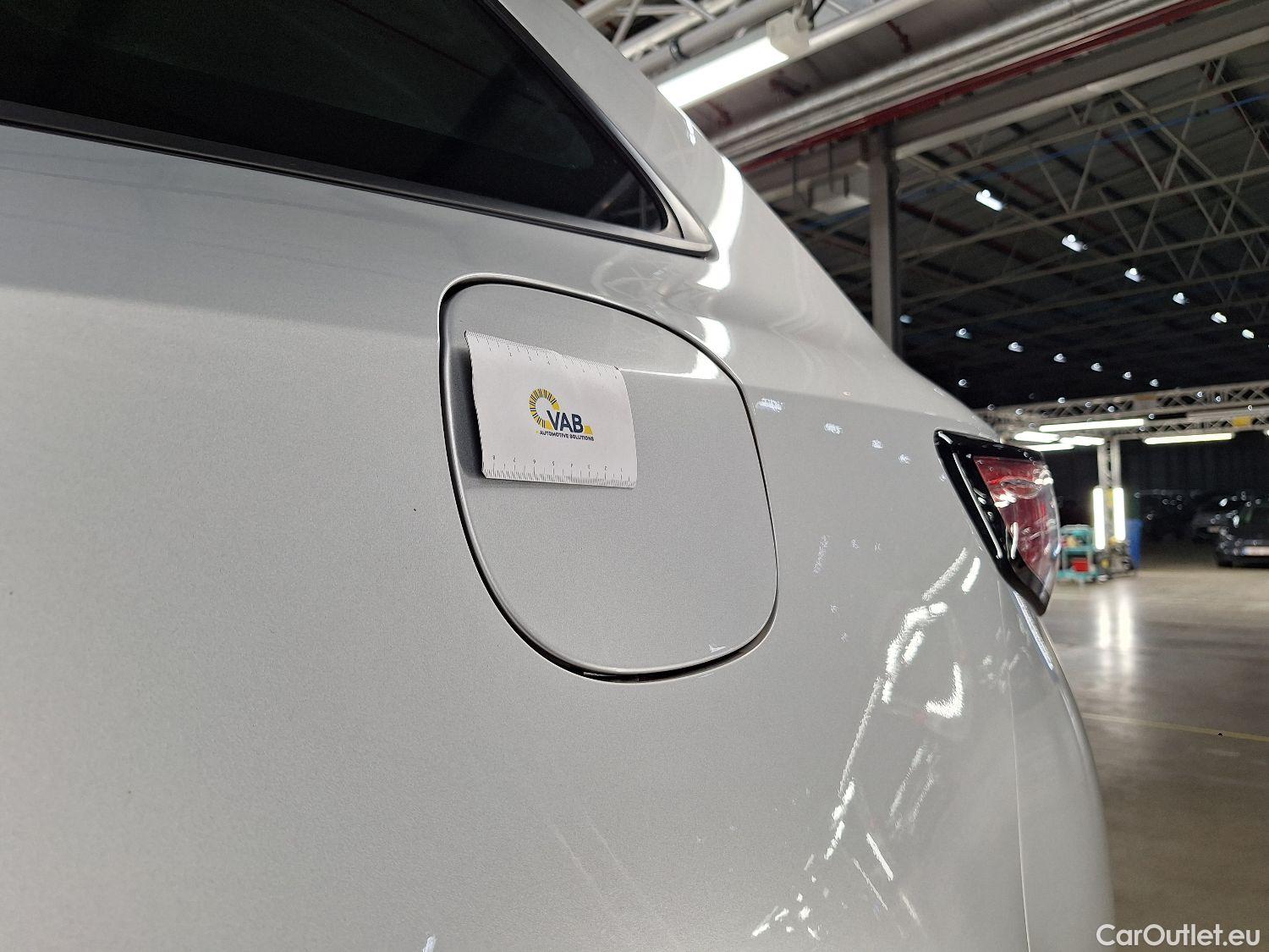  Toyota  Corolla Toyota,  TS '19, Toyota  Touring Sports 1.8 Hybrid Dynamic e #37