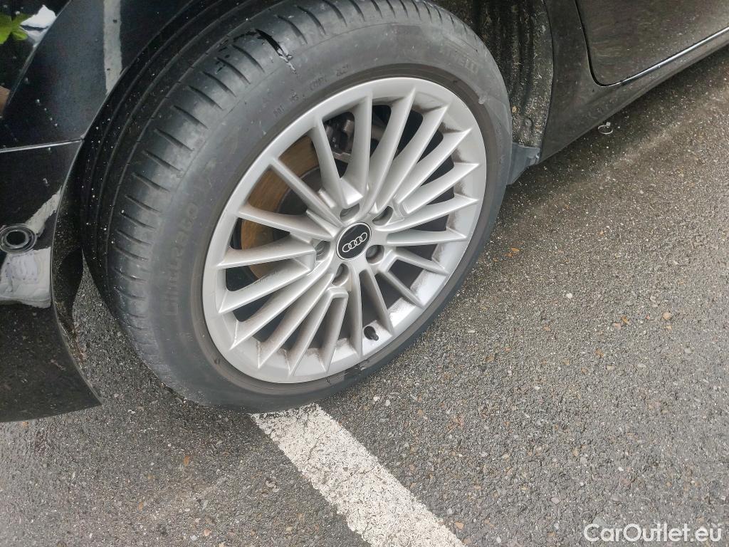  Audi  A3 AUDI  / 2020 / 5P / berlina con portón Sportback Advanced 35 TDI 110kW S tronic #13