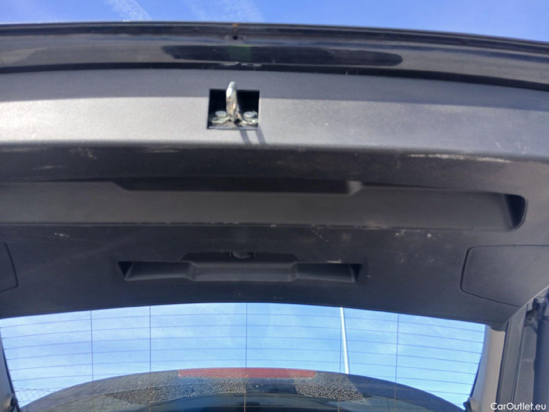  Bmw  X1 BMW  / 2015 / 5P / todoterreno sDrive16d #37