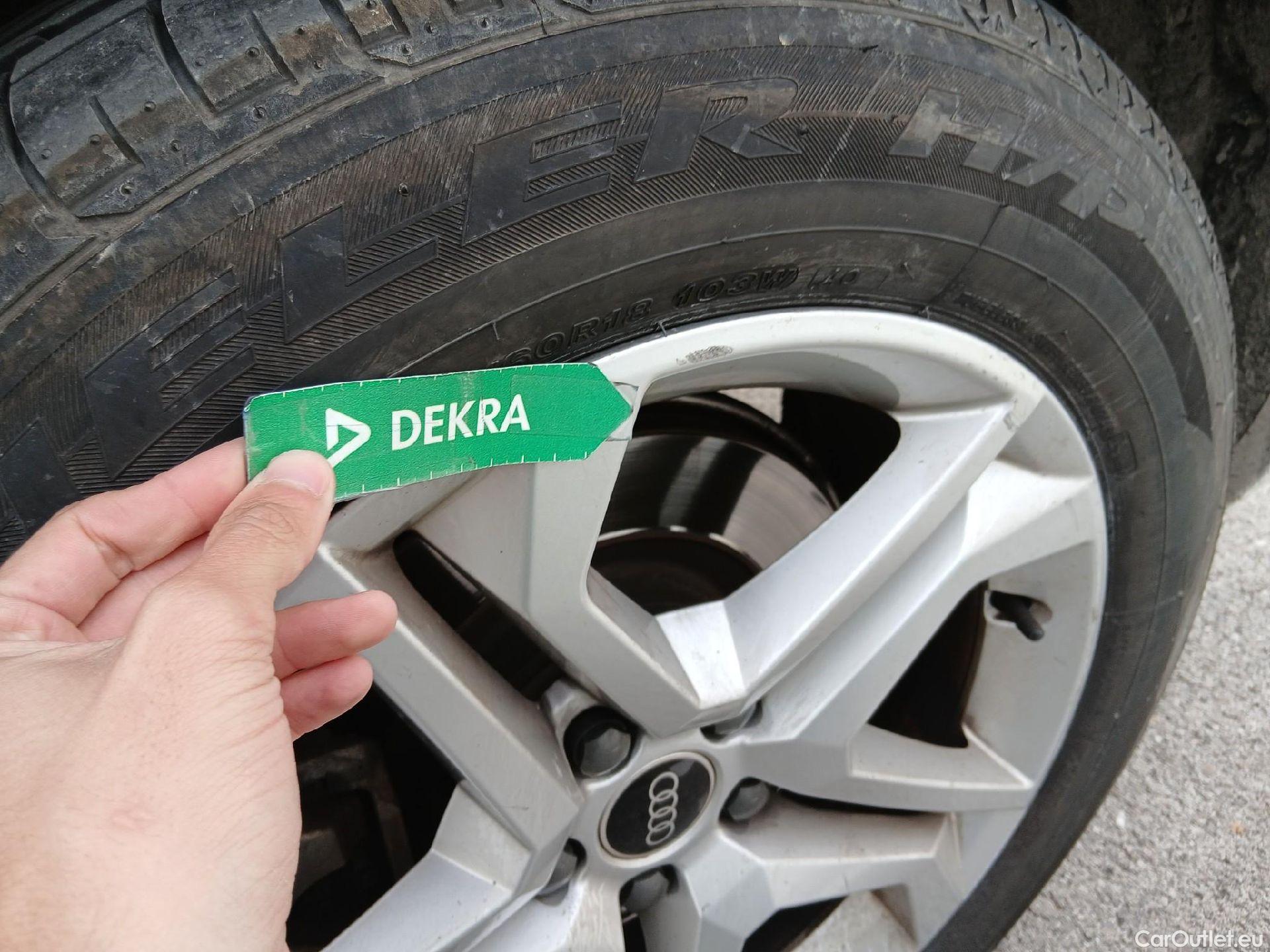  Land Rover  Discovery AUDI Q5 / 2020 / 5P / todoterreno Advanced 35 TDI 120kW S tronic (AC2) #22