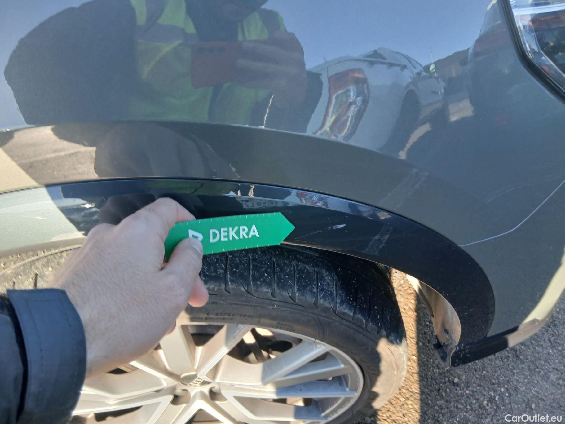  Audi  Q3 AUDI  Sportback / 2019 / 5P / todoterreno 45 TFSI 180kW S tronic Quattr Black Line #27