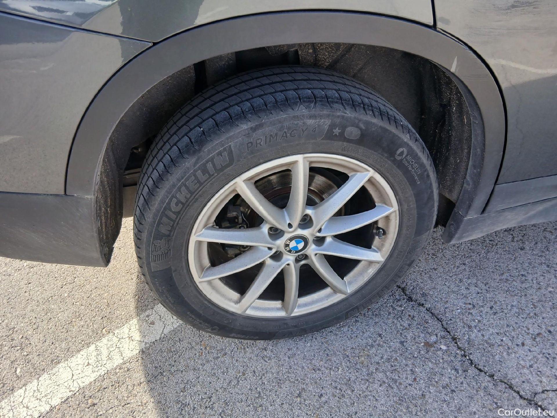  Bmw  X1 BMW  / 2015 / 5P / todoterreno sDrive16d #42