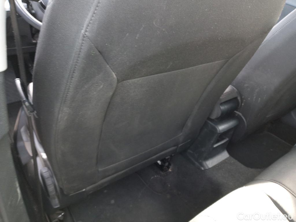  Audi  Q2 AUDI  / 2016 / 5P / todoterreno Design 30 TFSI 85kW (116CV) #12